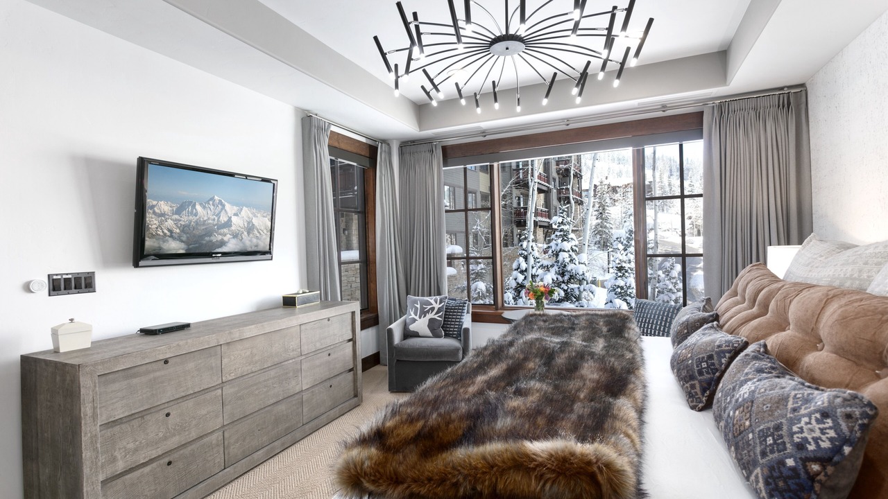Photo of Bedroom in Empire Pass