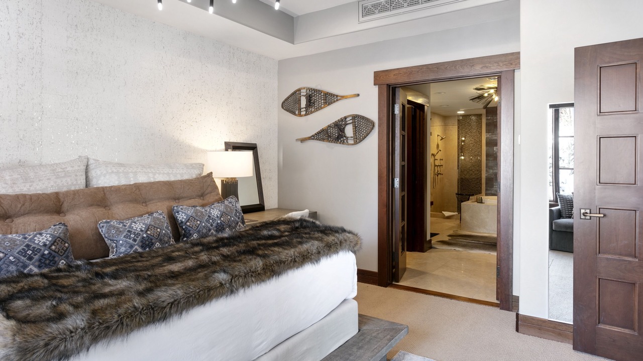 Photo of Bedroom in Empire Pass