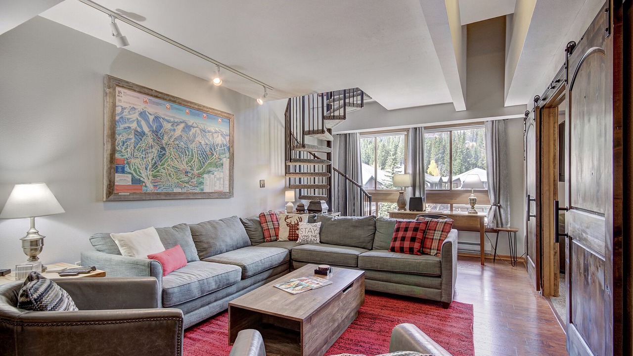 Photo of Livingroom in Breckenridge