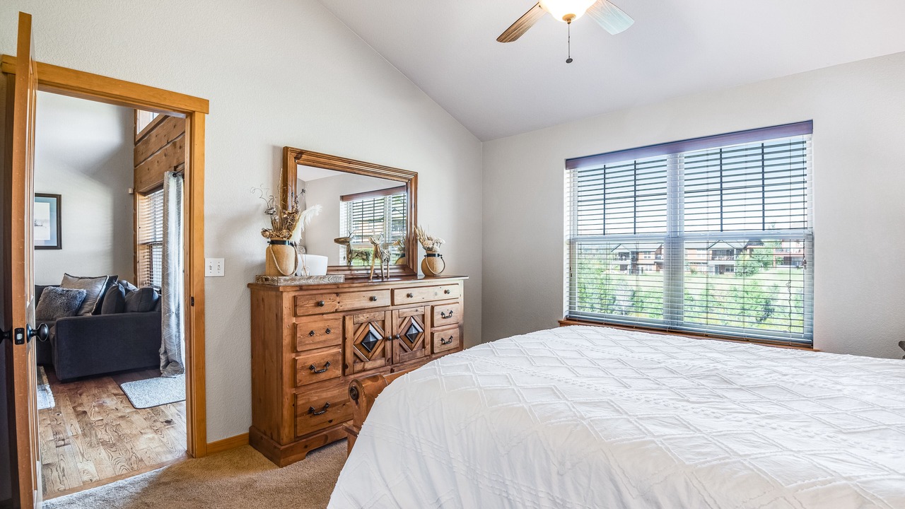 Photo of Bedroom in Rendezvous
