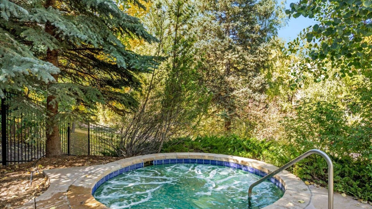 Photo of Outdoor in Avon