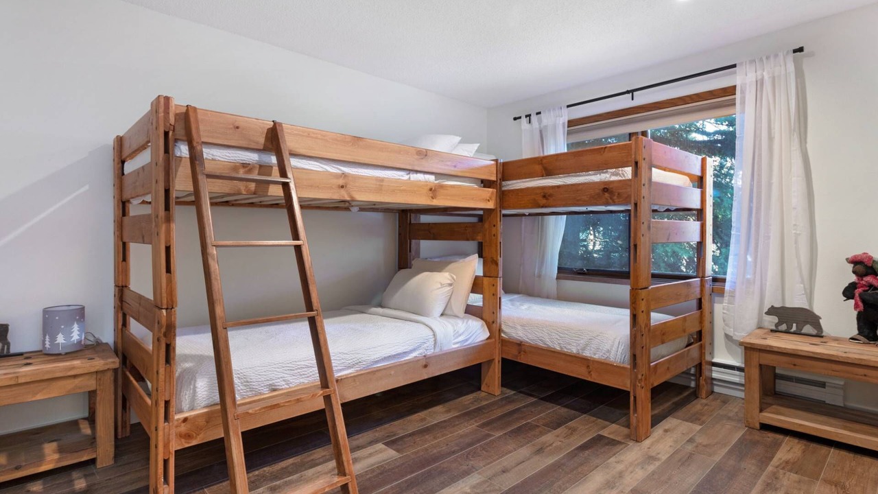 Photo of Bedroom in Avon
