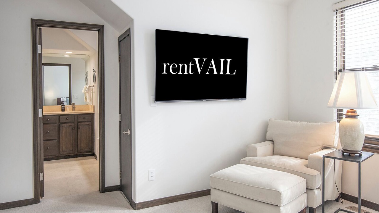 Photo of Bedroom in Avon