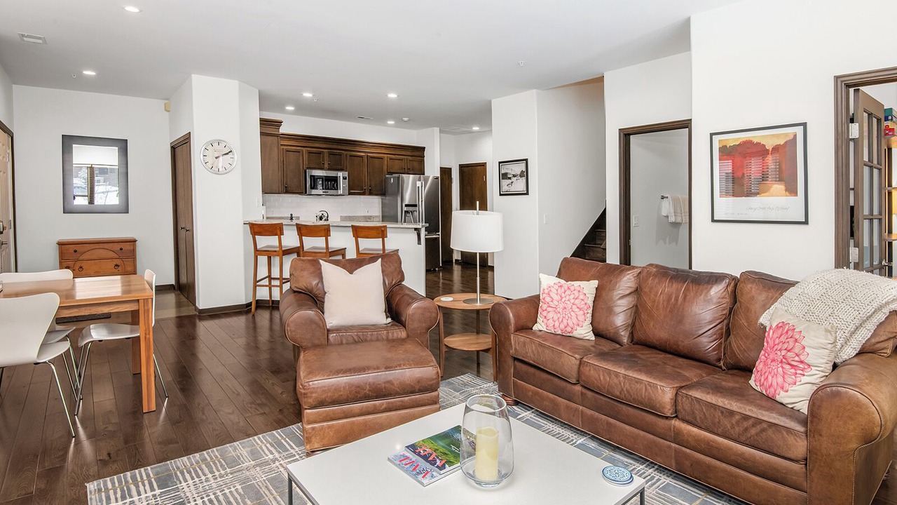 Photo of Bedroom in Avon