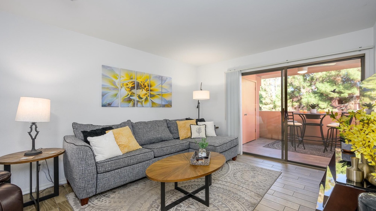 Photo of Bedroom in Paradise Valley Village