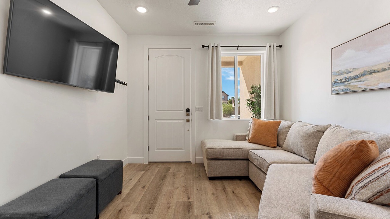 Photo of Livingroom in St. George