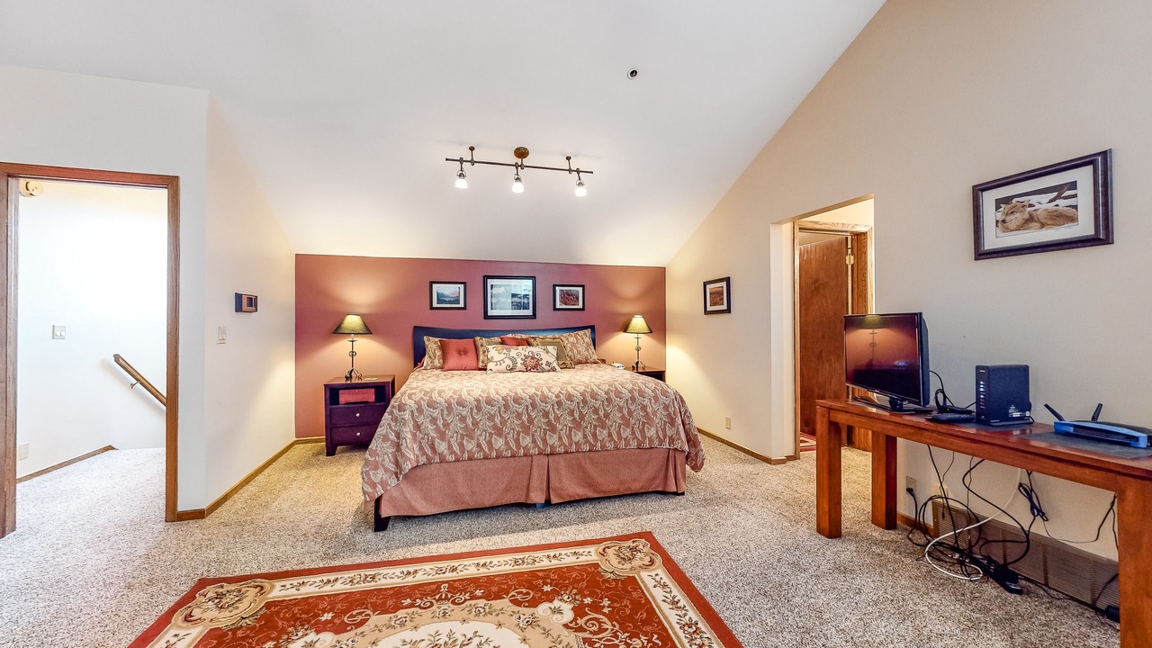 Photo of Bedroom in Deer Valley