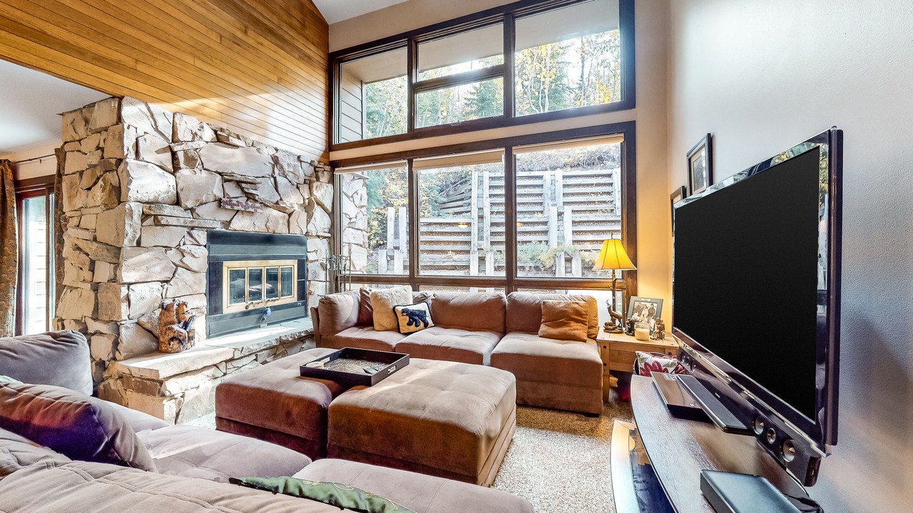 Photo of Livingroom in Deer Valley