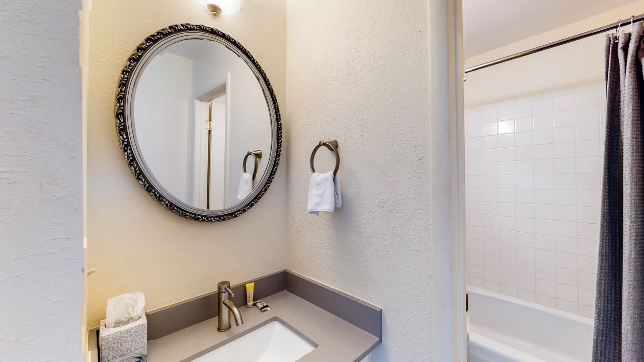 Photo of Bathroom in Historic District