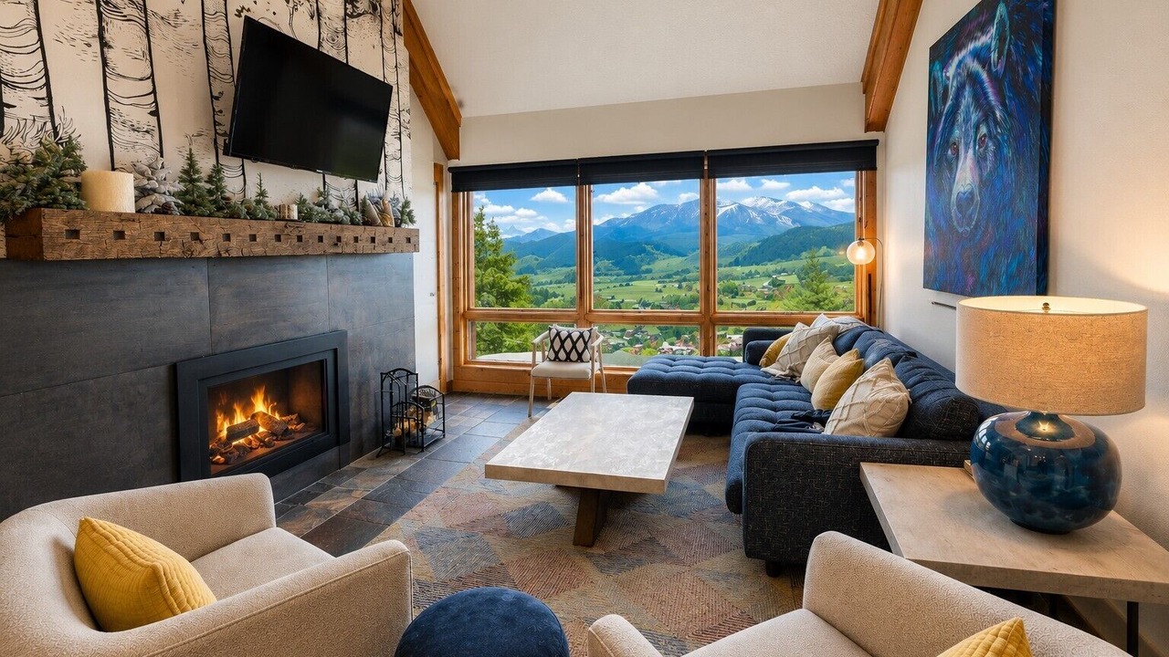 Photo of Livingroom in Mount Crested Butte