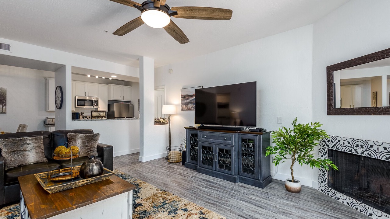 Photo of Livingroom in North Scottsdale