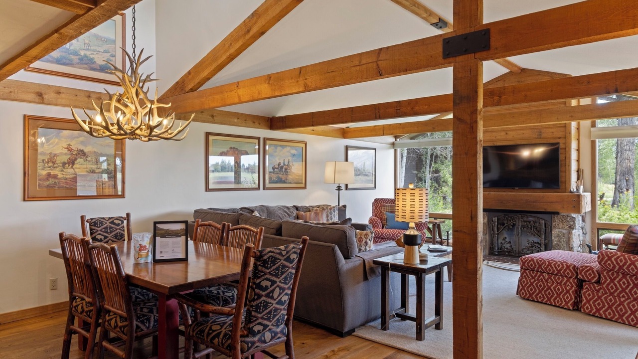 Photo of Livingroom in Jackson