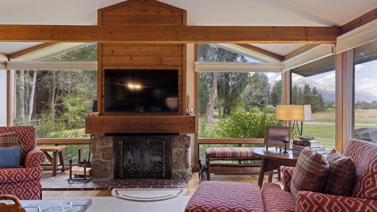 Photo of Livingroom in Jackson