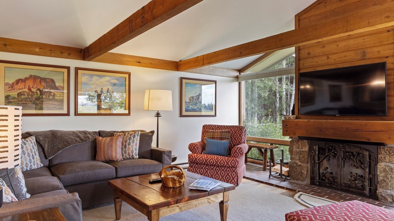 Photo of Livingroom in Jackson