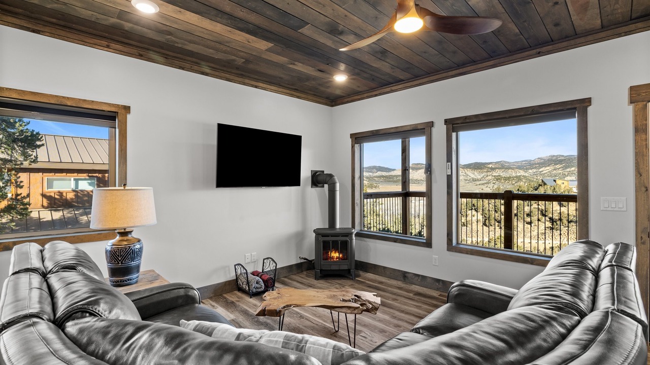 Photo of Livingroom in Orderville