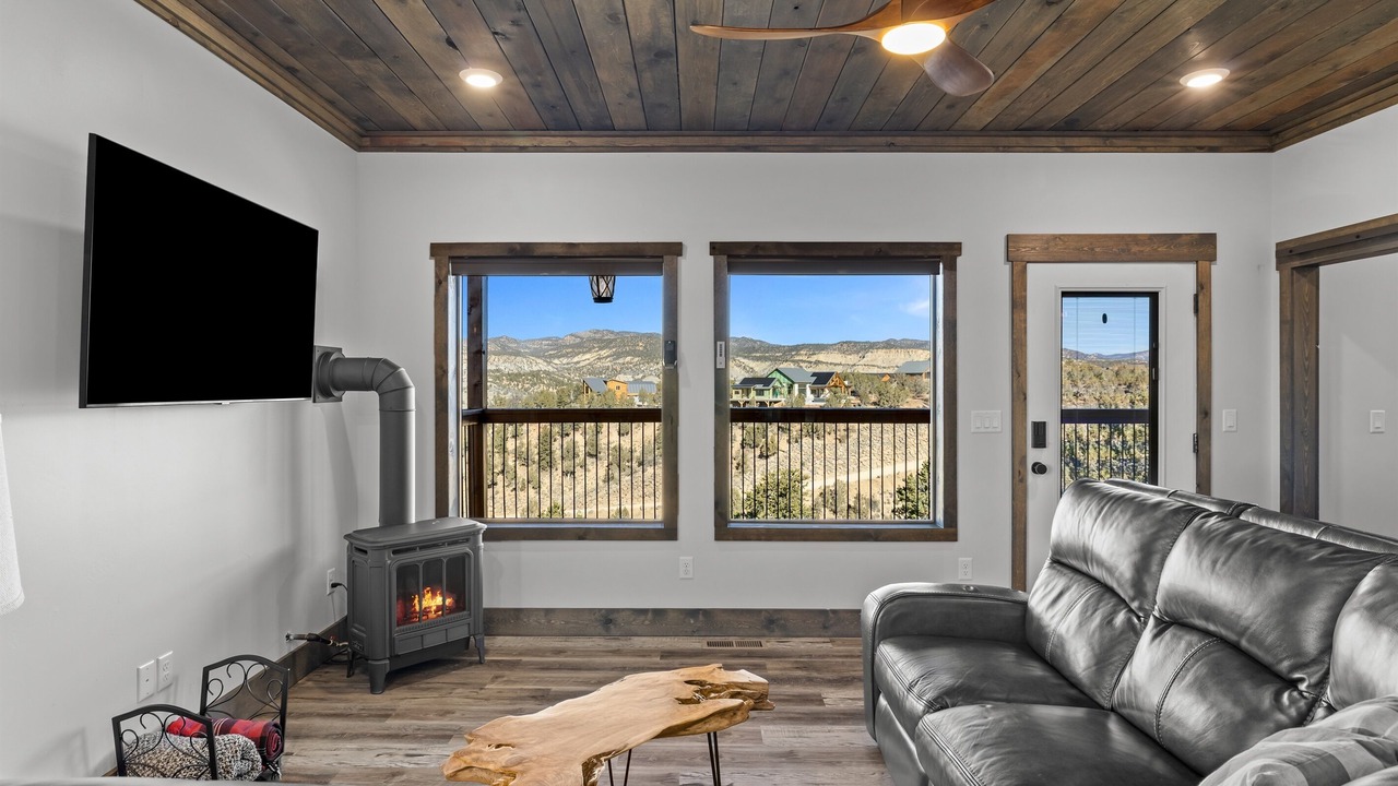 Photo of Livingroom in Orderville