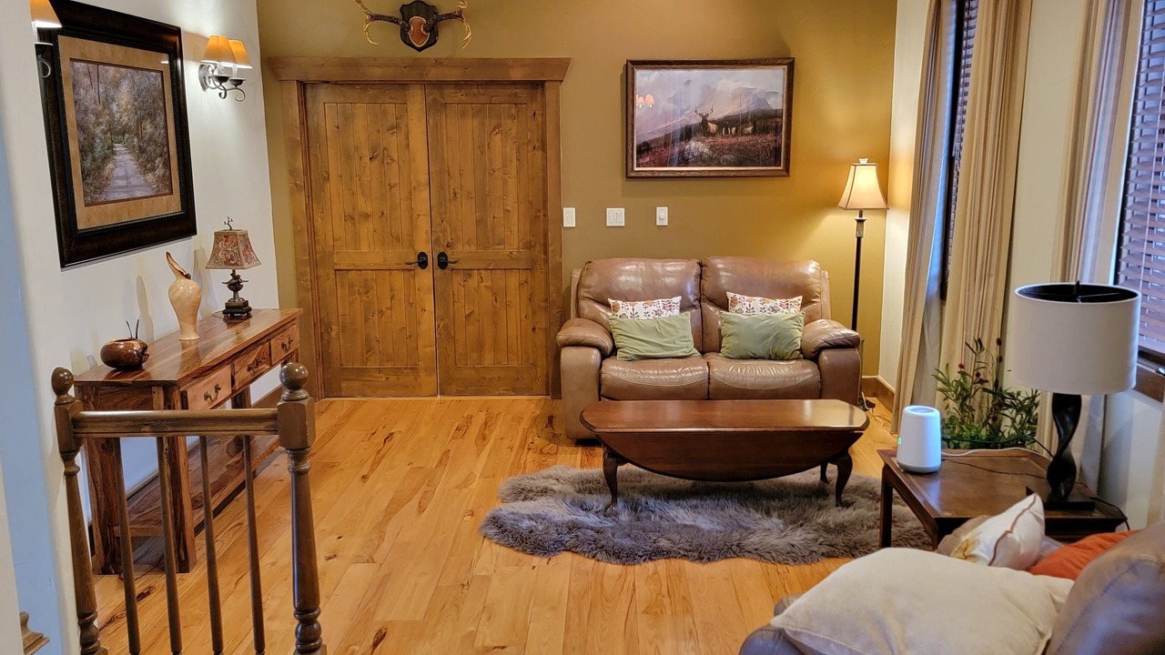 Photo of Bedroom in Eagle