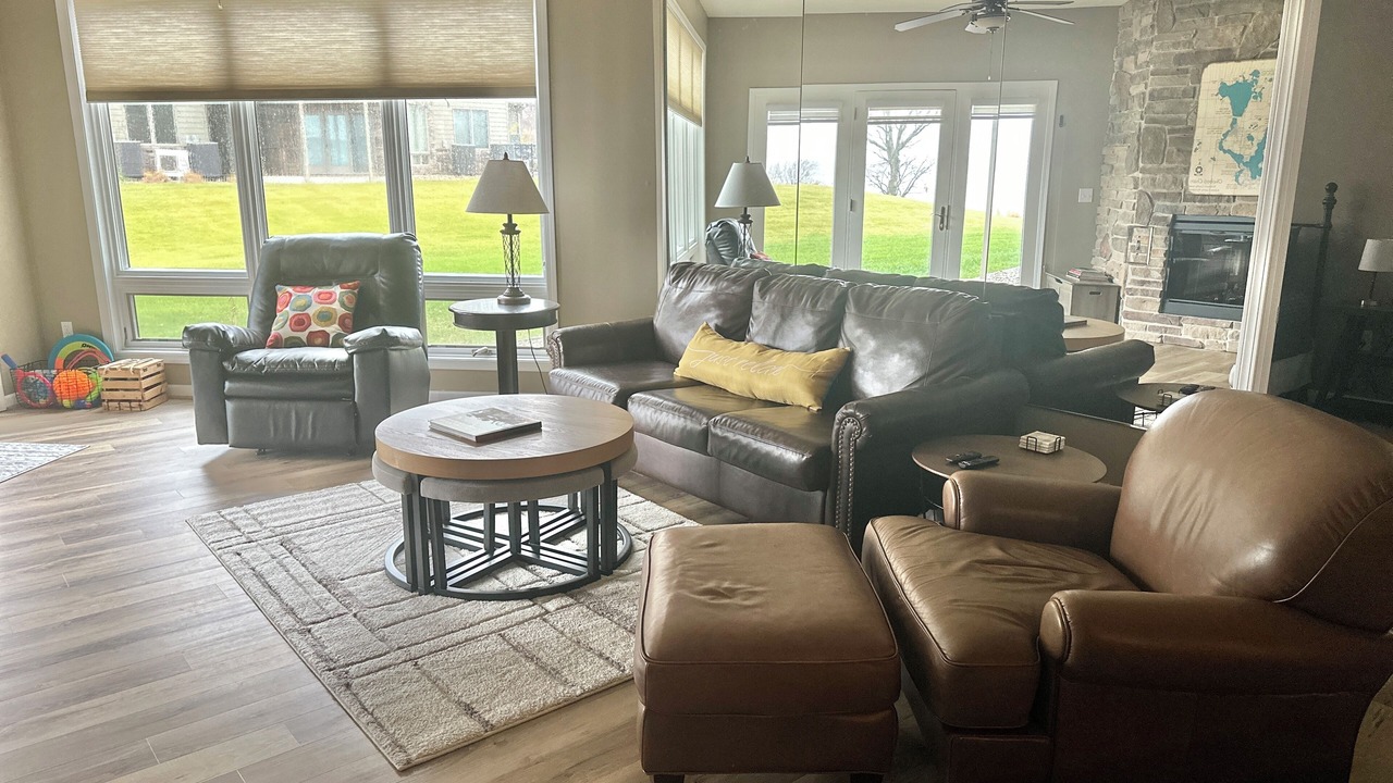 Photo of Livingroom in Spirit Lake