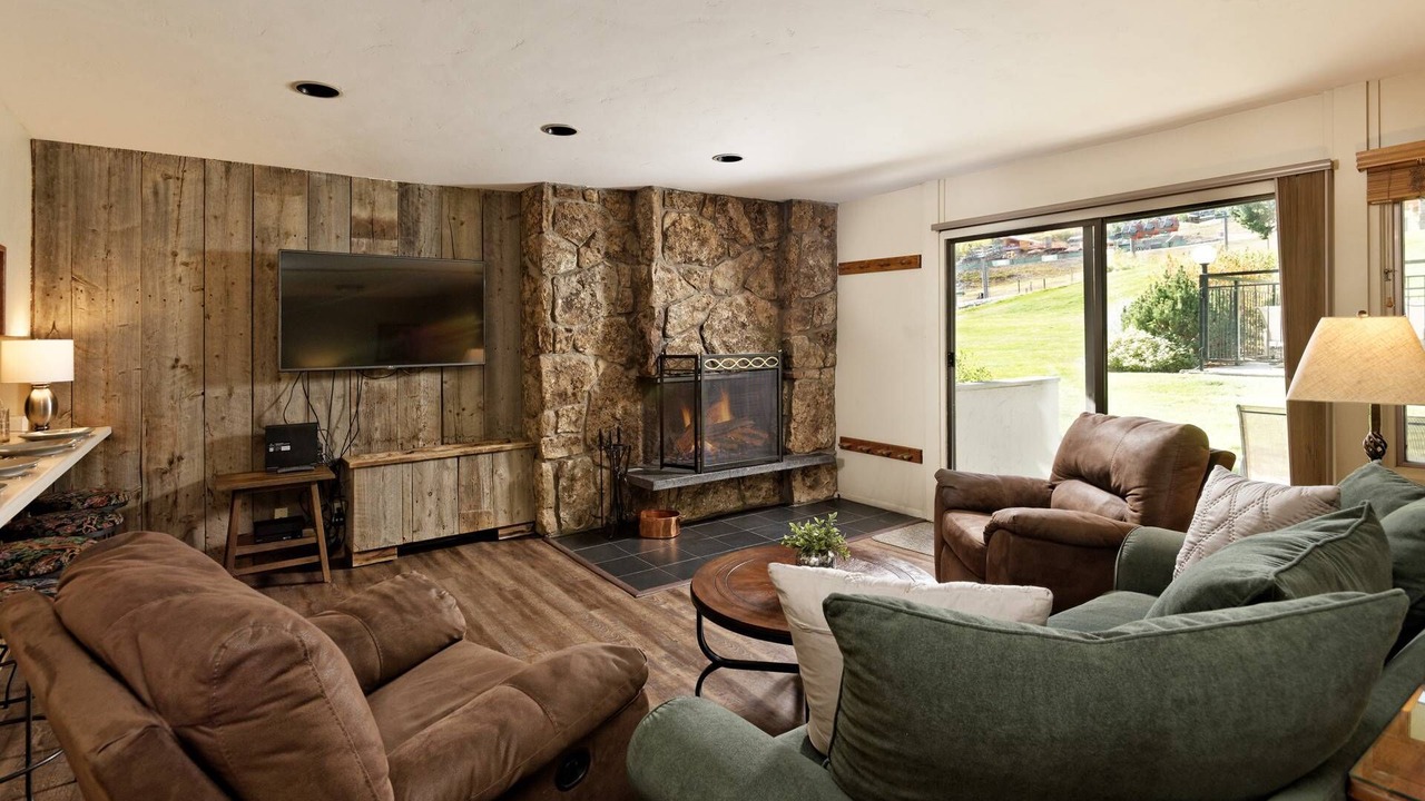 Photo of Livingroom in Snowmass Village