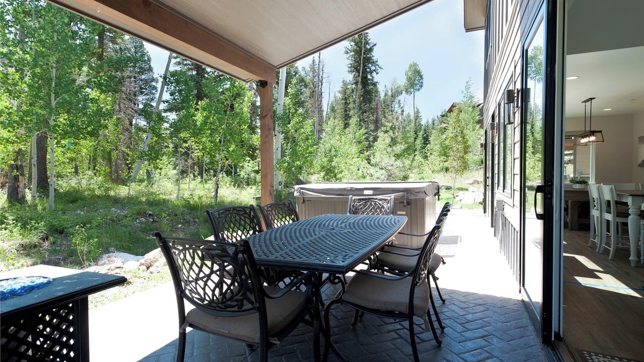 Photo of Outdoor in Purgatory