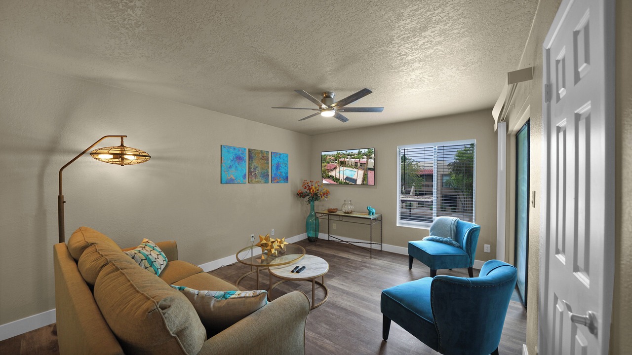Photo of Livingroom in McCormick Ranch