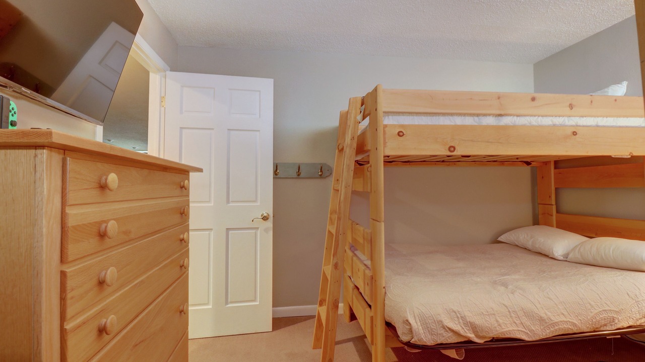 Photo of Bedroom in Copper Mountain Village