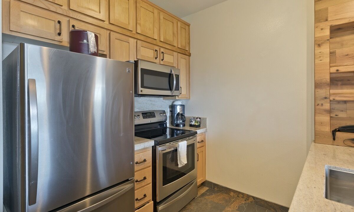 Photo of Kitchen in Mammoth Lakes