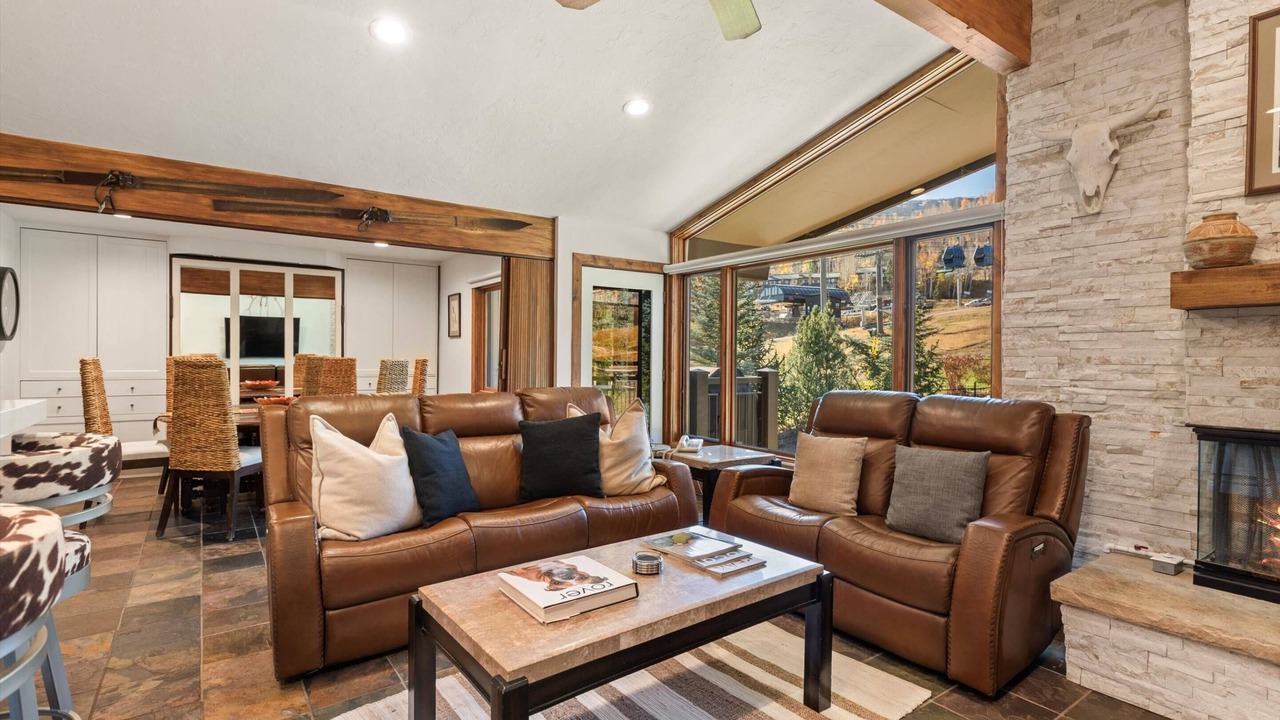 Photo of Livingroom in Snowmass Village