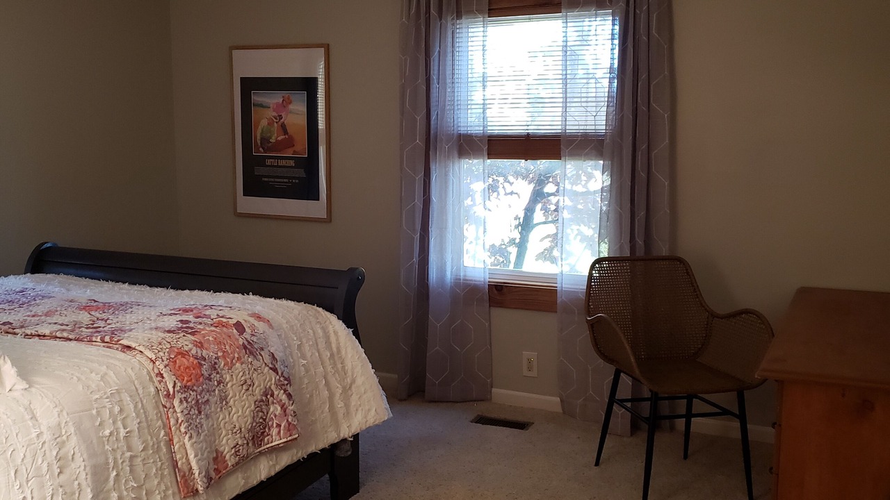 Photo of Bedroom in Pinedale