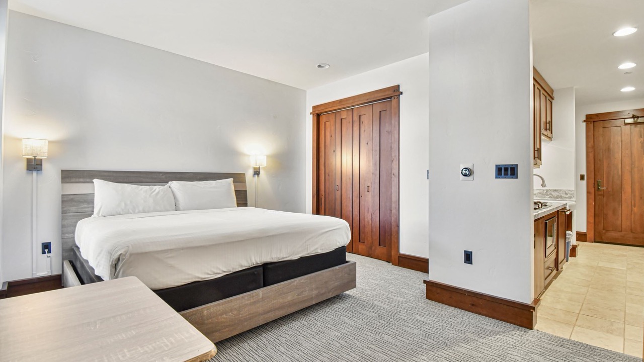 Photo of Bedroom in Empire Pass