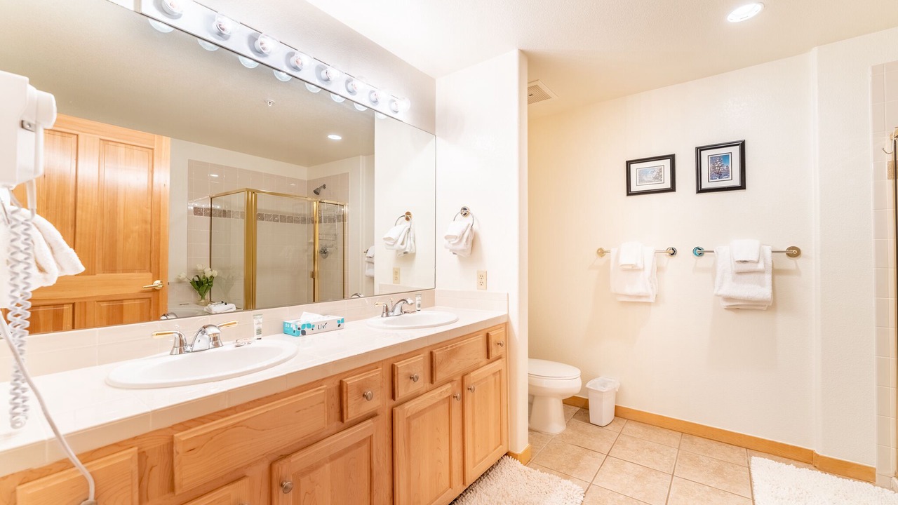 Photo of Bathroom in Mountain House