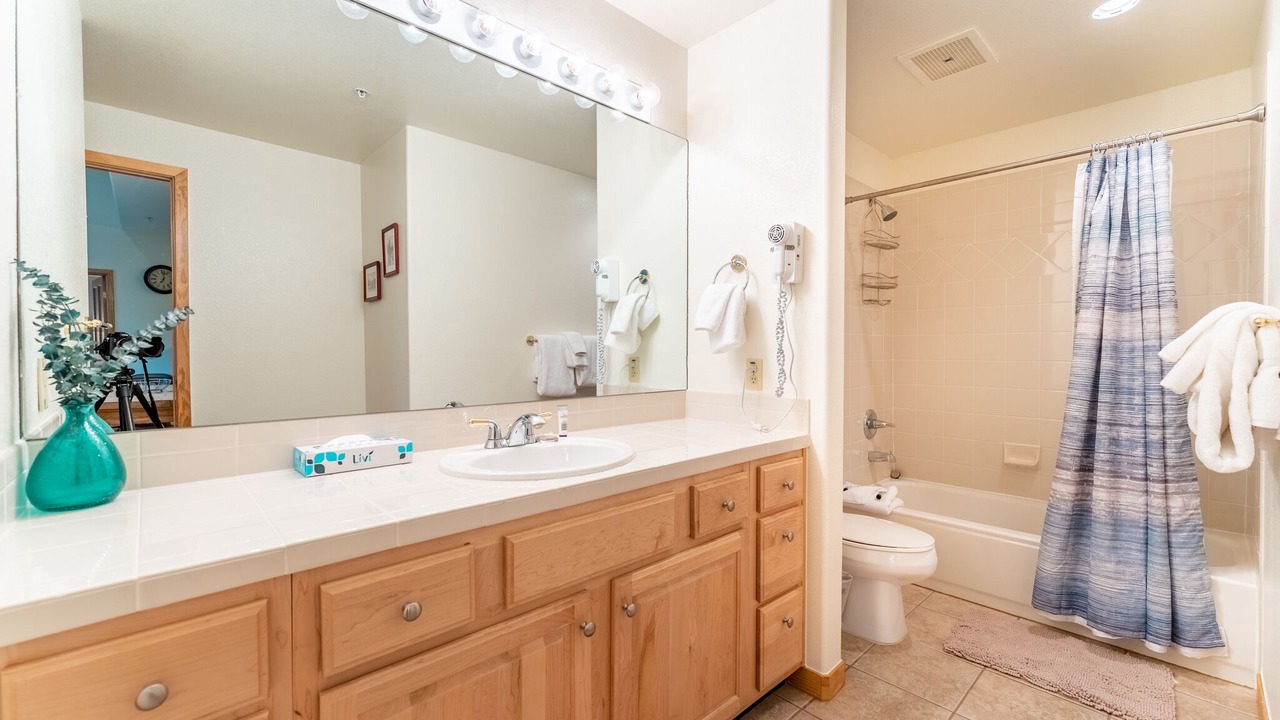 Photo of Bathroom in Mountain House