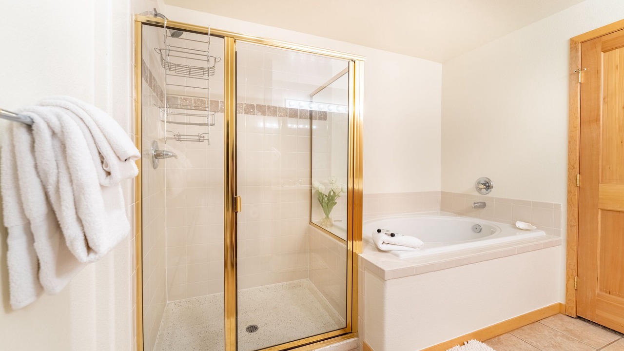 Photo of Bathroom in Mountain House