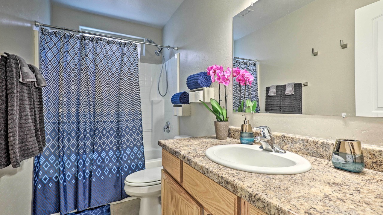 Photo of Bathroom in Page