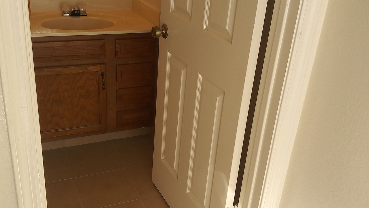 Photo of Bathroom in Sunset