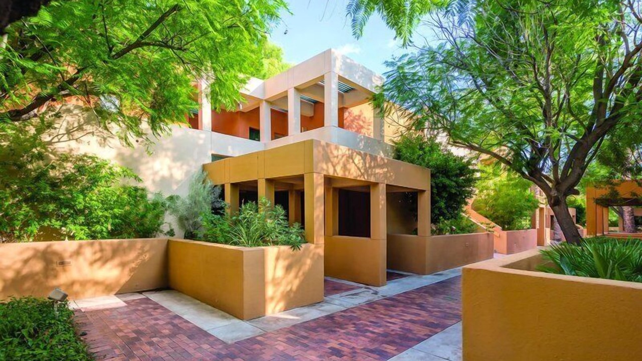 Photo of Outdoor in Paradise Valley Village