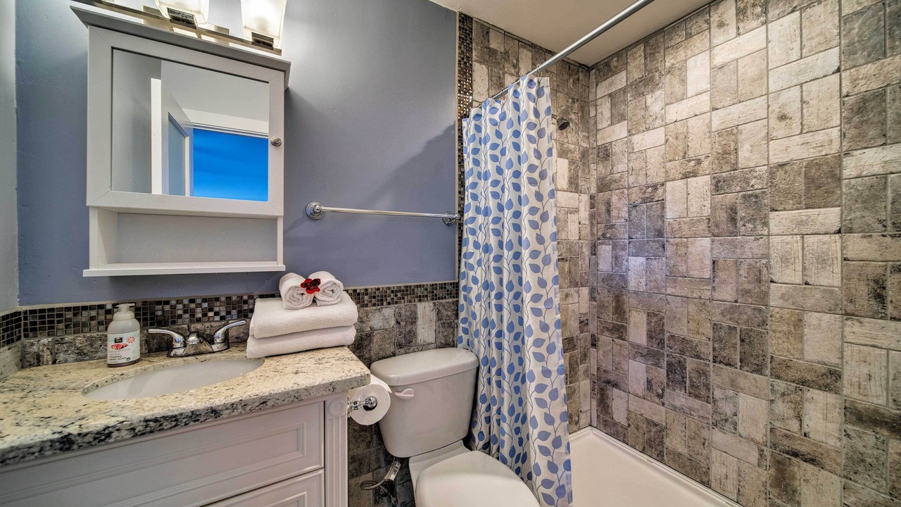 Photo of Bathroom in Kyrene-Superstition