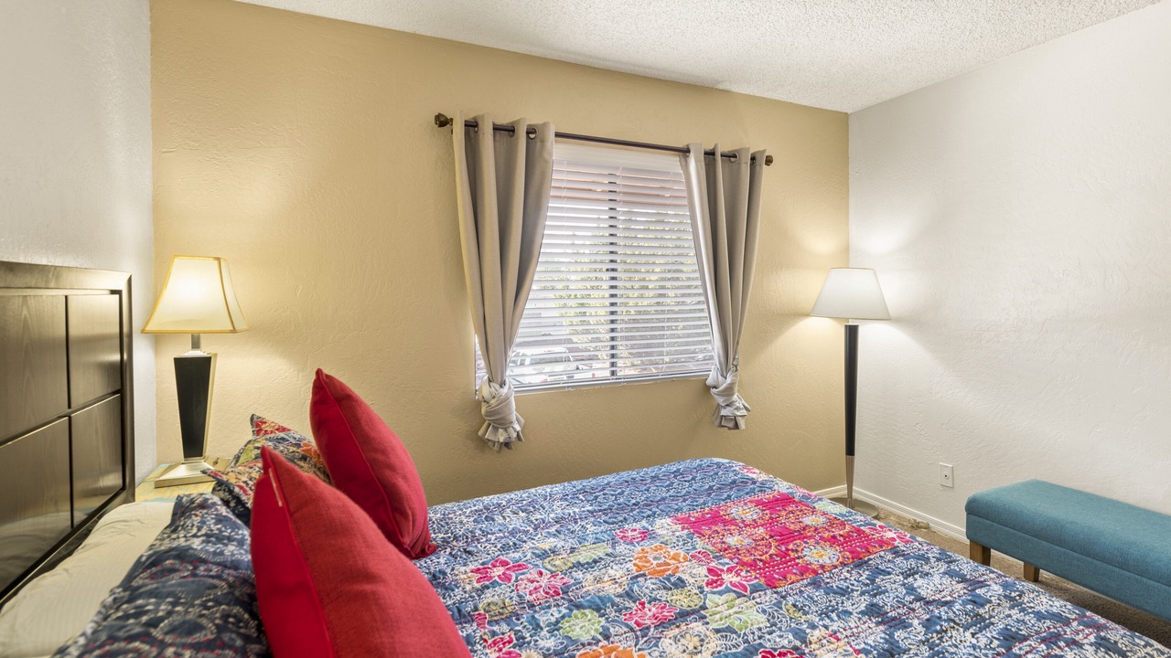 Photo of Bedroom in Oak Creek