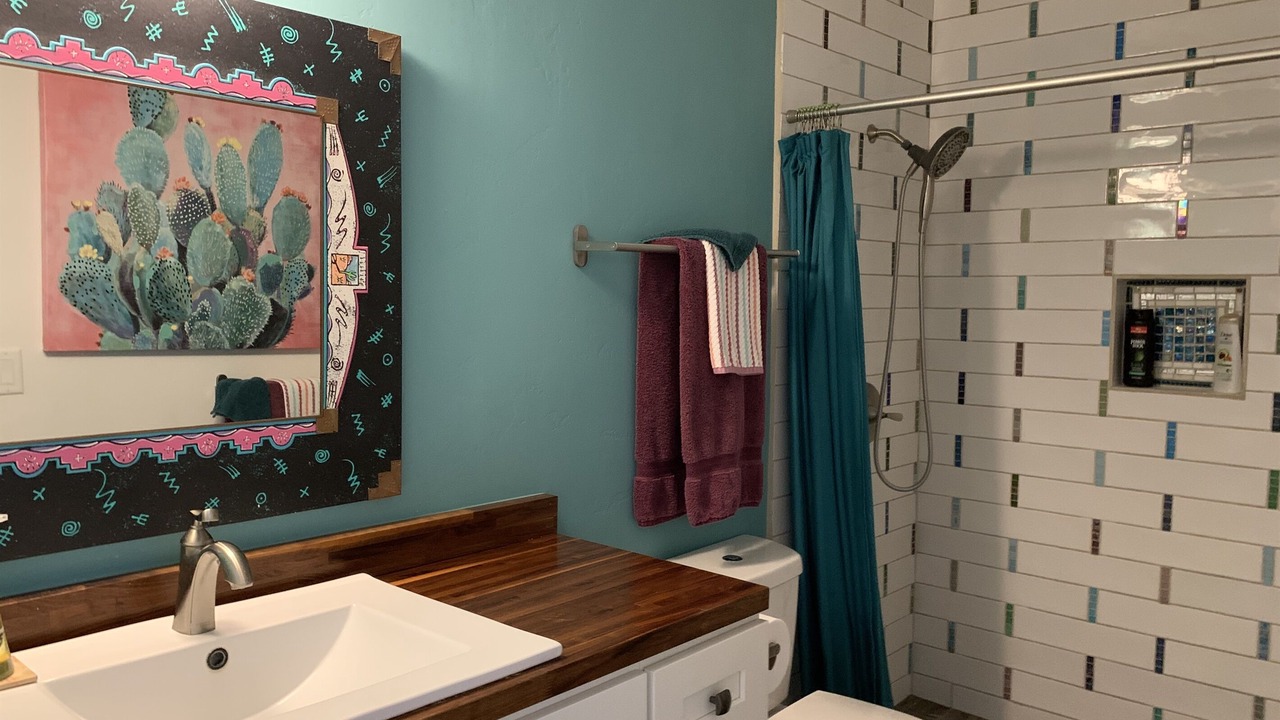 Photo of Bathroom in Limberlost