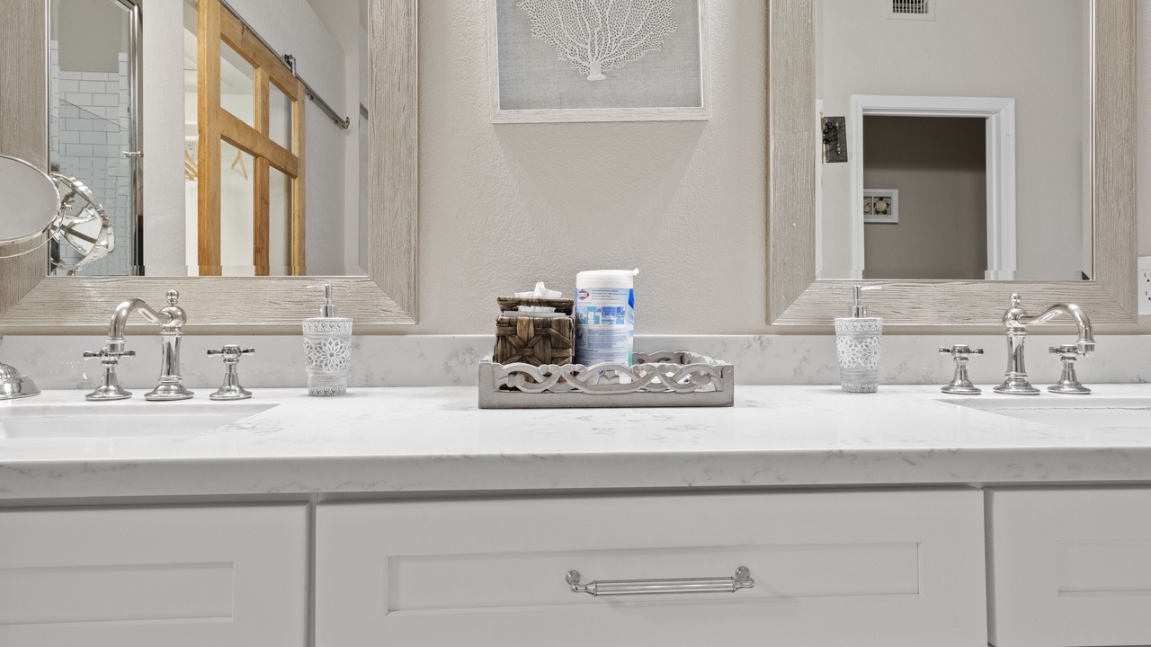 Photo of Bathroom in Arabian Views