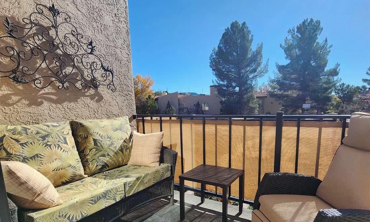 Photo of Outdoor in Oak Creek