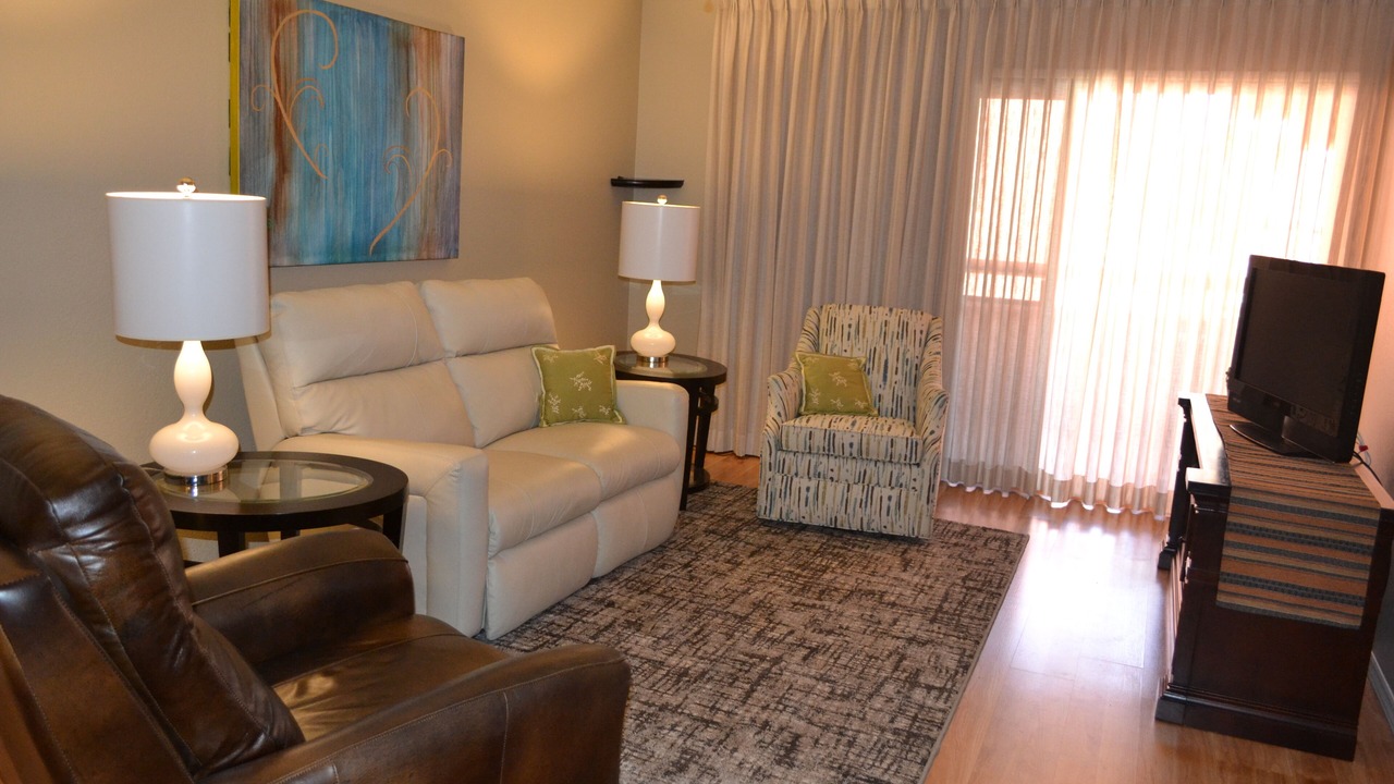 Photo of Livingroom in Paradise Valley Village