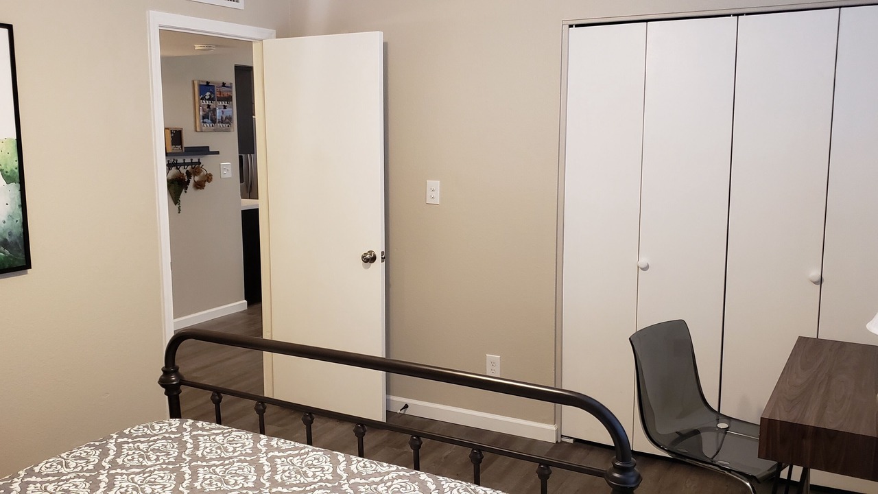 Photo of Bedroom in Kyrene-Superstition