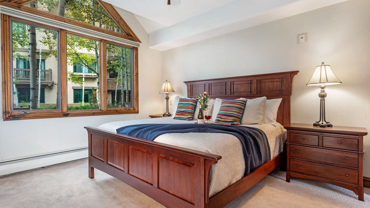 Photo of Bedroom in Edwards