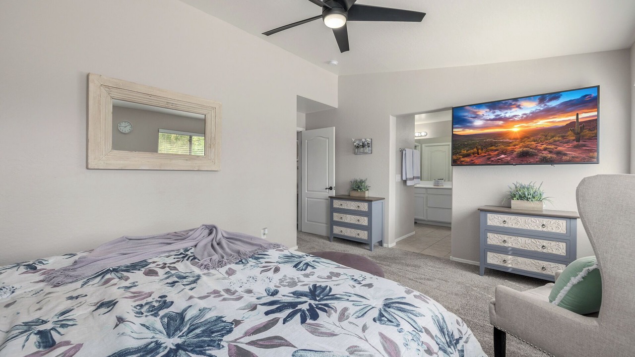 Photo of Bedroom in Alta Mesa