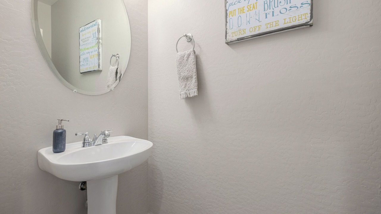 Photo of Bathroom in Alta Mesa