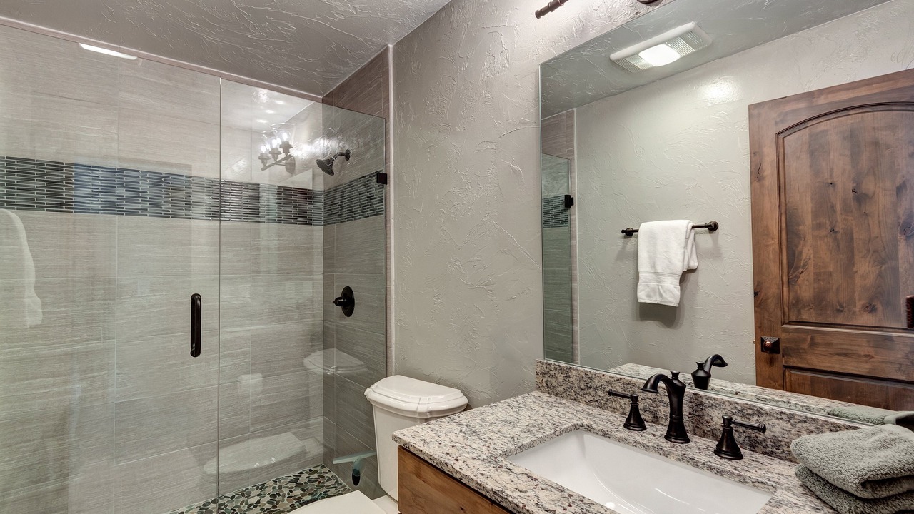 Photo of Bathroom in Vista Point
