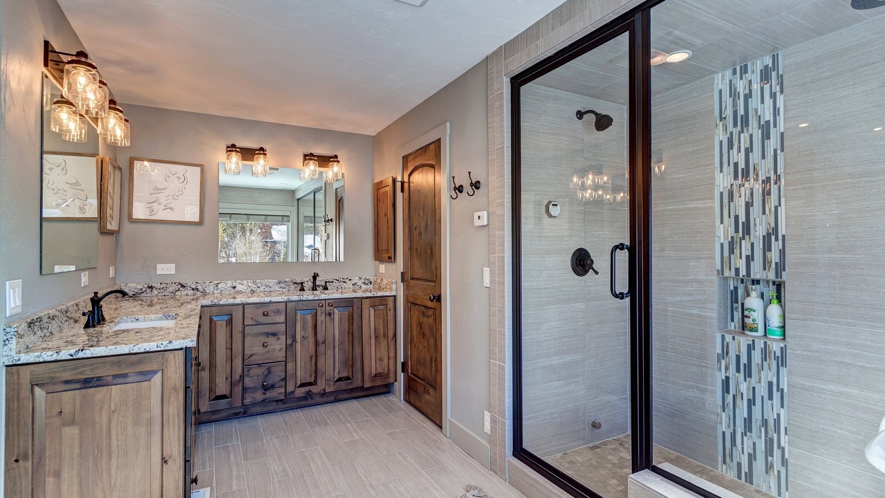 Photo of Bathroom in Vista Point