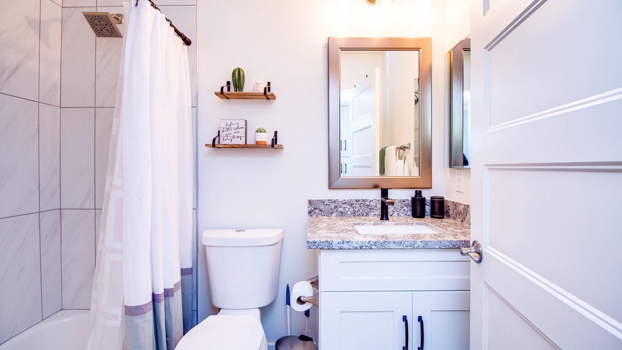 Photo of Bathroom in Cox Heights