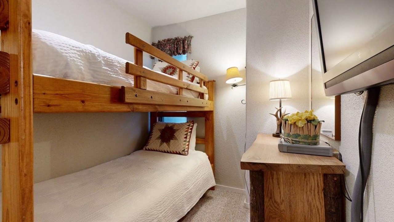 Photo of Bedroom in Snowmass Village